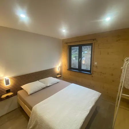 Iris, Privatif, 4p Chalet Rochesson