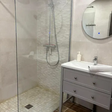 Iris, Privatif, 4p *