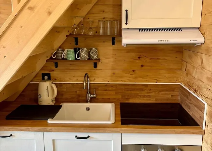 Iris, Privatif, 4p Horská chata *